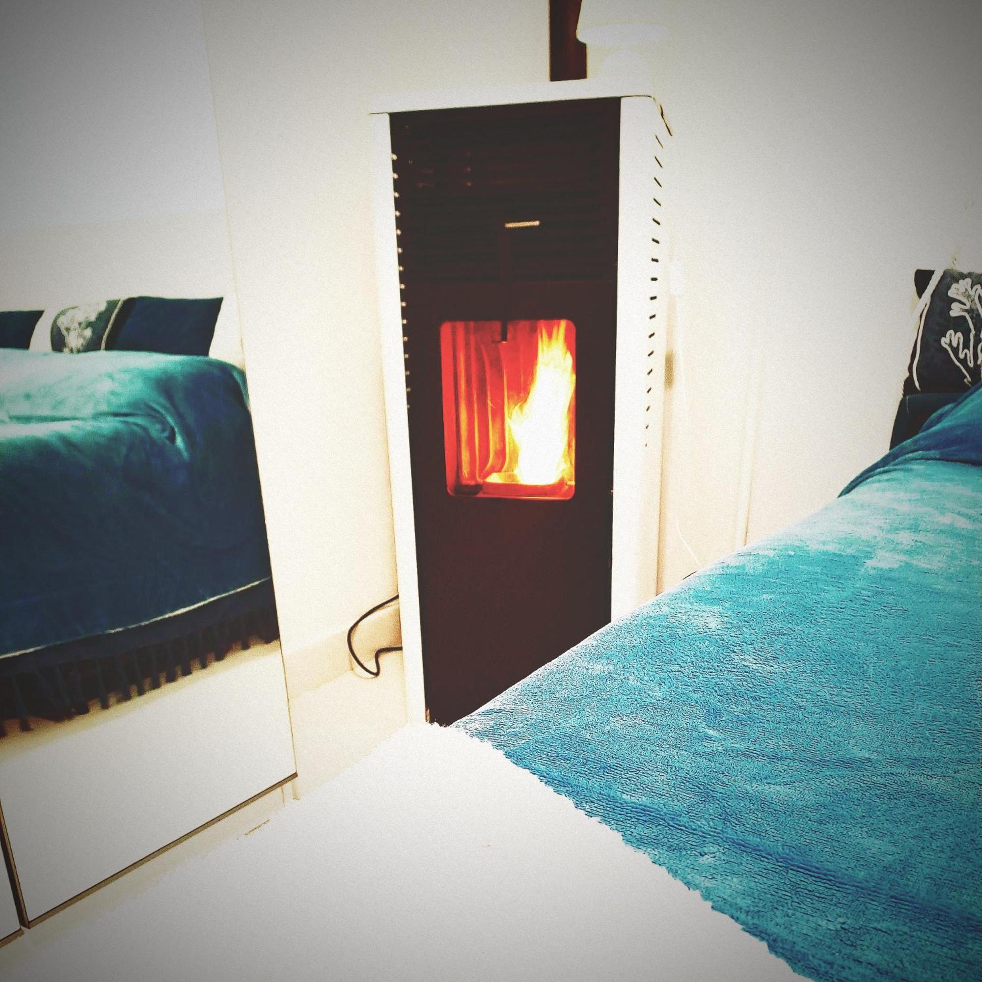 Blue Life, Sea-Luxury Rooms On The Beach Between Palermo And Cefalu' Кастельдачча Экстерьер фото
